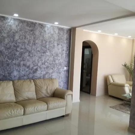 Ideal Casa Bianca-maria Apartment *